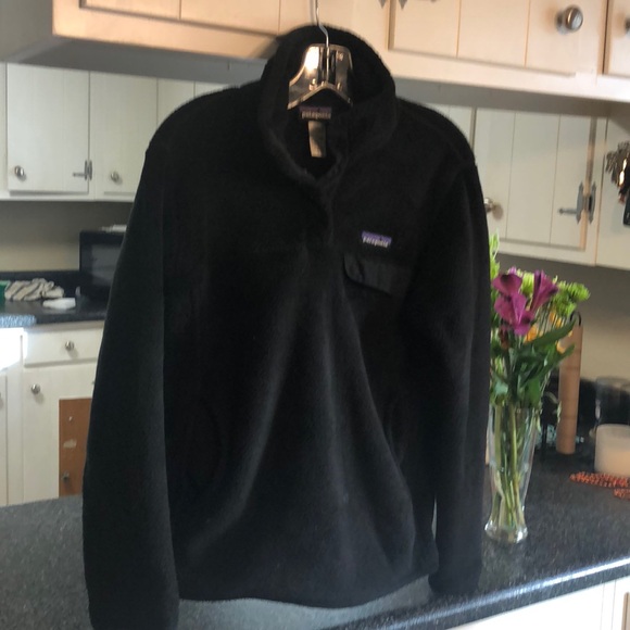Patagonia Jackets & Blazers - Women’s Patagonia fleece pullover